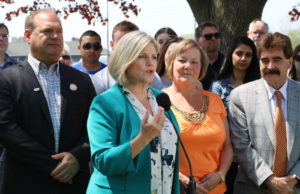 Andrea Horwath Leader Ontario NDP in St. Catharines - mosaicedition.ca-ea
