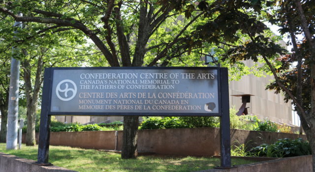 Visitez - Centre Des Arts De La Confédération – Monument National Du Canada En Mémoire des pères De La Confédération - mosaicedition.ca-ea