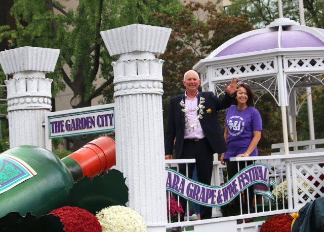 Niagara Grape and Wine Festival Grande Parade 2019 – Photo News 4