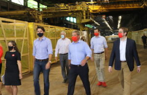 Justin Trudeau Labour Day Welland – Photos Mosaic Edition Trudeau - Valbruna ASW INC - Welland. Trudeau, Chrystia Freeland - Minister of Finance, at Valbruna ASW INC., Welland. Incumbent Liberal candidates for Niagara region in September 20 election accompanied them. According to the website of the company, Valbruna ASW INC is a premier specialty steel making facility. It offers a combination of carbon, stainless, and other specialty steel making capabilities. Photo Mosaic Edition Edward Akinwunmi.