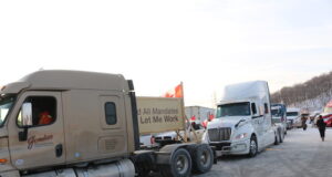 Convoy 2022 Truckers - Niagara on-the-Lake – Photo Mosaic Edition Edward Akinwunmi